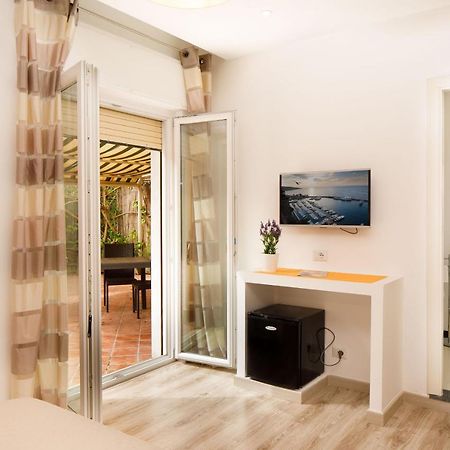 Sorrento Comfort Rooms Con Piscina Εξωτερικό φωτογραφία