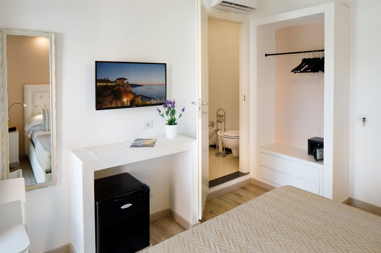 Sorrento Comfort Rooms Con Piscina Εξωτερικό φωτογραφία